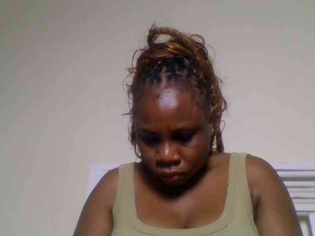 Ebonitah webcam