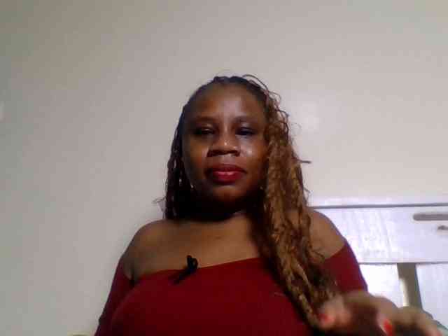 Ebonitah webcam
