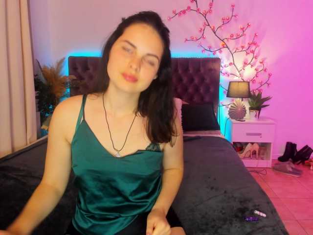 JennaMiu live cam on BongaCams
