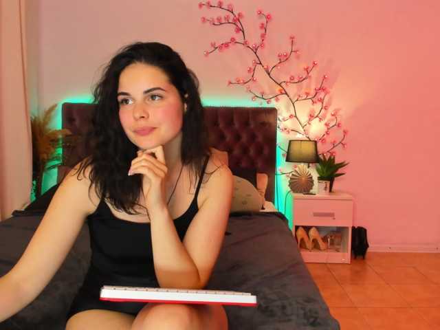 JennaMiu live cam on BongaCams