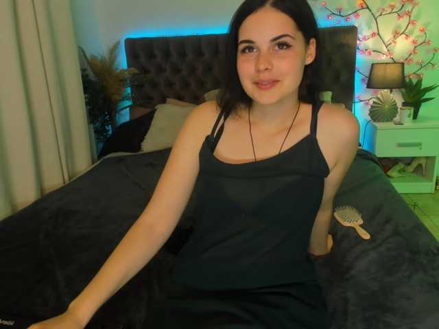 JennaMiu live cam on BongaCams