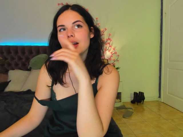JennaMiu live cam on BongaCams