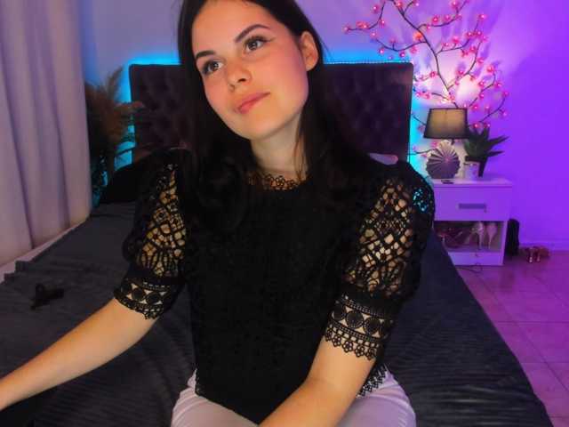 JennaMiu live cam on BongaCams