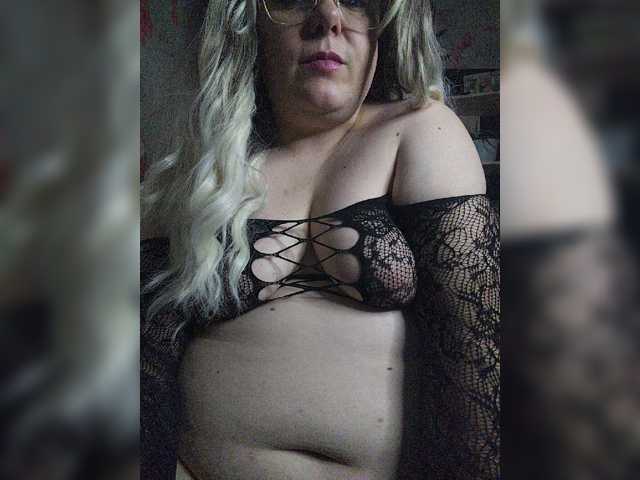 MsElena live cam on BongaCams