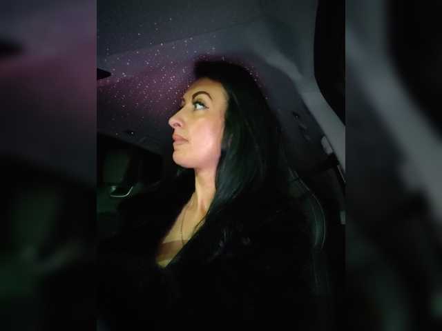 MILA350 live cam on BongaCams