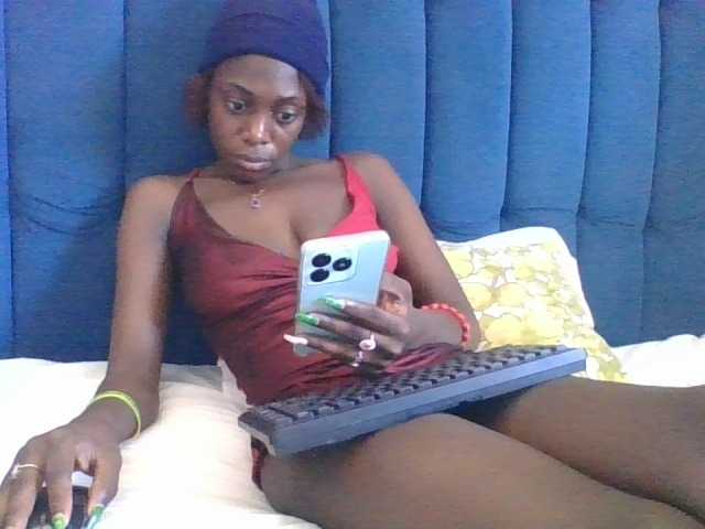 Hotlinda11