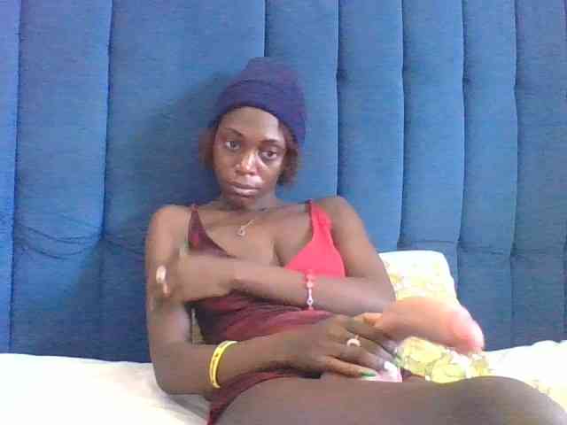 Hotlinda11
