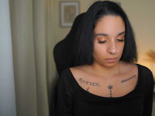 SissyBlue18