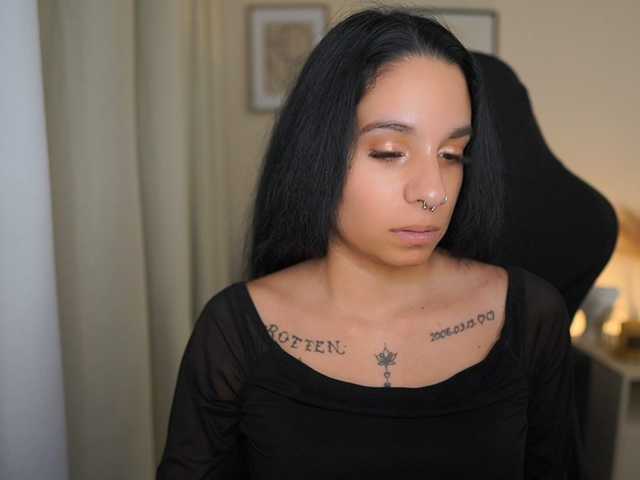 SissyBlue18