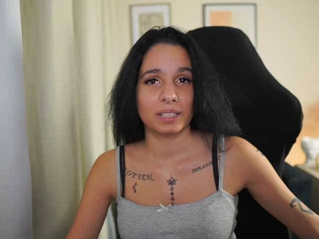 SissyBlue18
