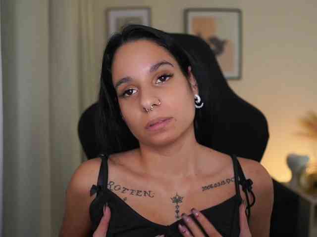 SissyBlue18