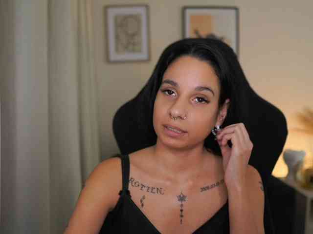 SissyBlue18