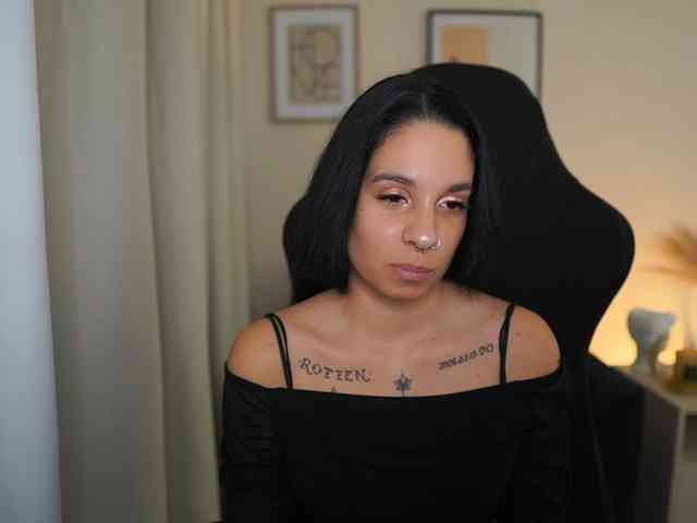 SissyBlue18