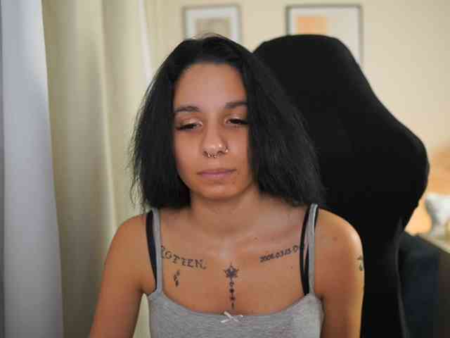 SissyBlue18