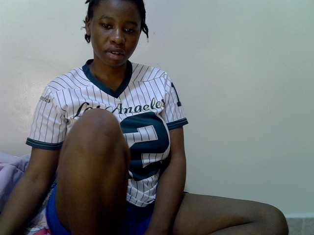 Sweetheart-1 live cam on BongaCams