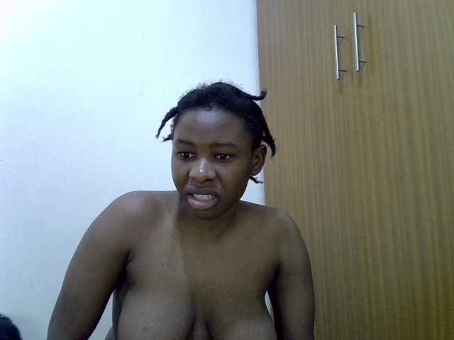 Sweetheart-1 live cam on BongaCams
