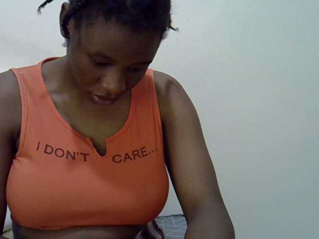 Sweetheart-1 live cam on BongaCams