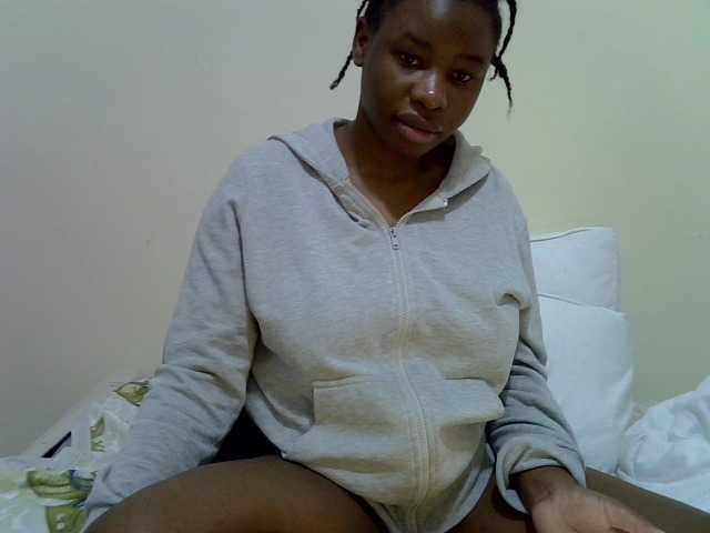 Sweetheart-1 live cam on BongaCams