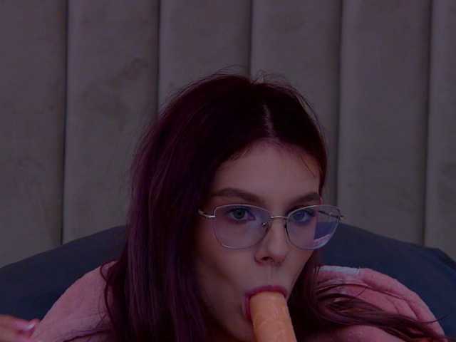 Millierossie live cam