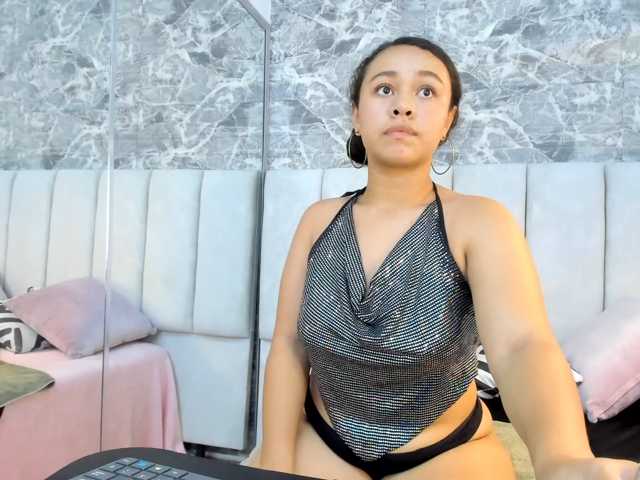 Sammy-Still live cam on BongaCams