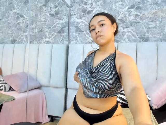 Sammy-Still live cam on BongaCams