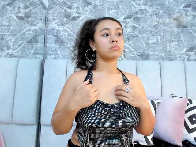 Sammy-Still live cam on BongaCams