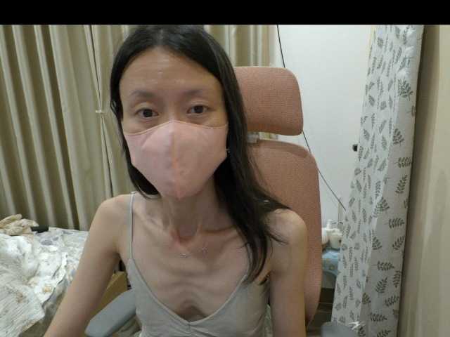 AlinaBabie, en vivo ahora en BongaCams