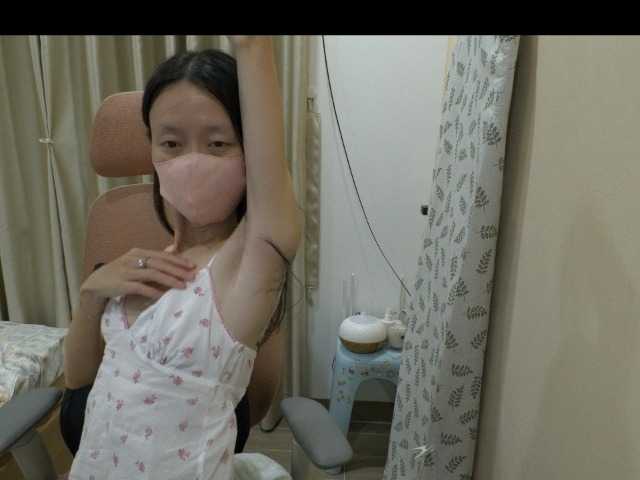AlinaBabie live cam on BongaCams