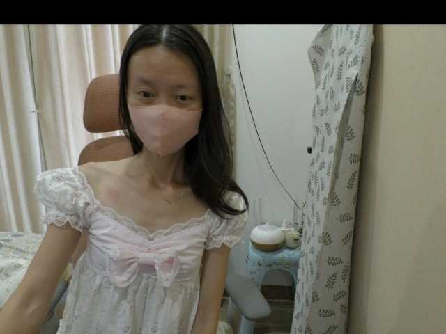 AlinaBabie live cam on BongaCams