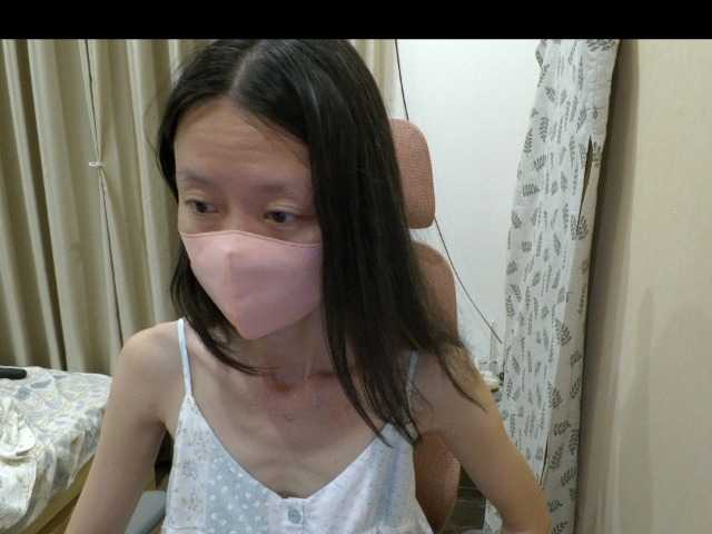 AlinaBabie, en directo ahora en BongaCams
