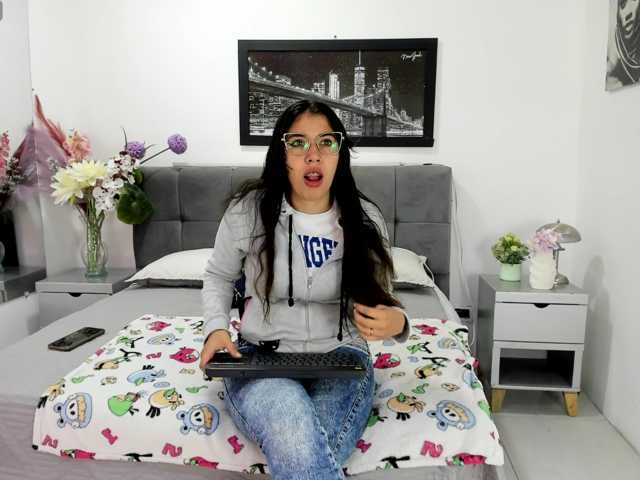 KatiaSalome live cam on BongaCams