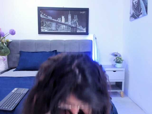 KatiaSalome live cam preview