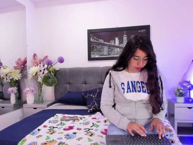 KatiaSalome live cam on BongaCams