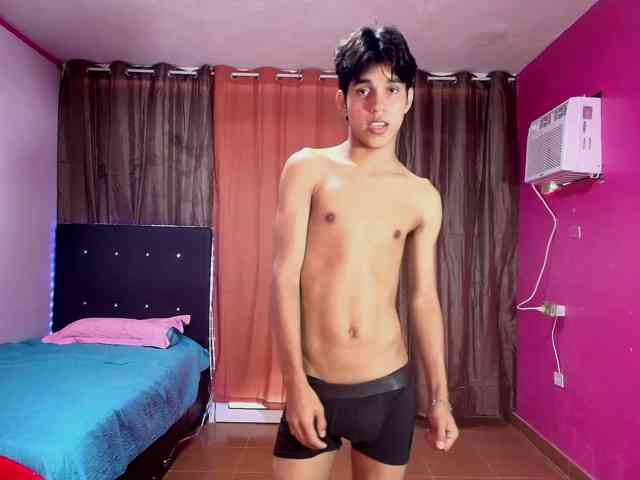Dante-twink Dante-twink