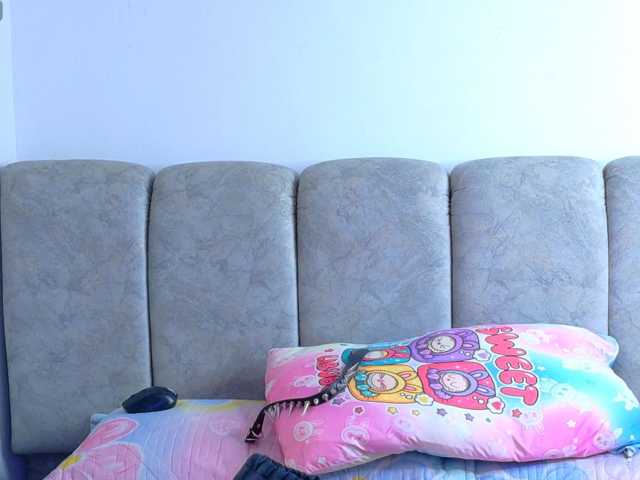 Venusnoirrlove live cam preview