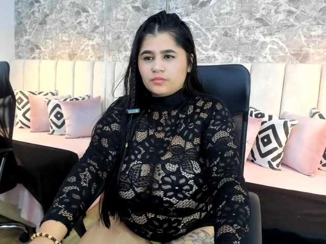 lexy-love live cam on BongaCams