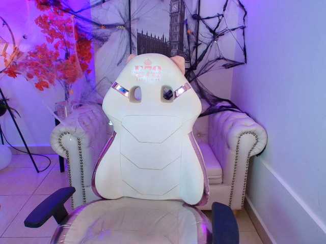 Pamela-foxxy