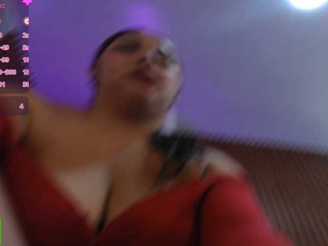 WITHNEY-TAY, en directo ahora en BongaCams