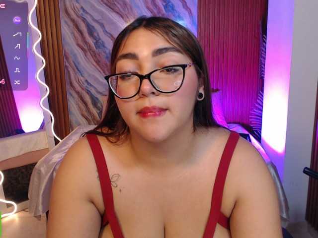 WITHNEY-TAY live cam on BongaCams