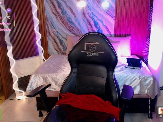 WITHNEY-TAY live cam on BongaCams