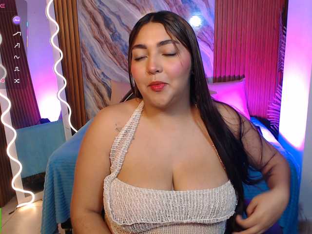 WITHNEY-TAY live cam on BongaCams