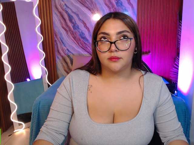 WITHNEY-TAY live cam on BongaCams