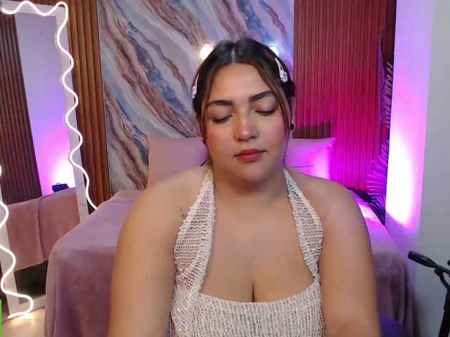 WITHNEY-TAY live cam on BongaCams