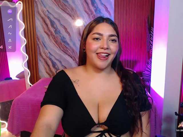 WITHNEY-TAY live cam on BongaCams