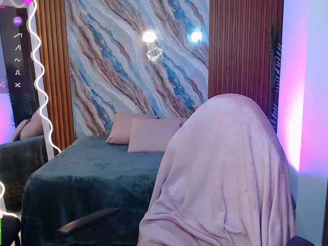 WITHNEY-TAY live cam on BongaCams