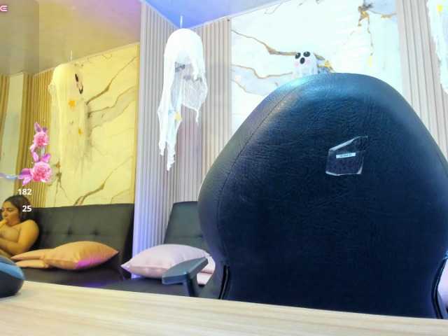 WITHNEY-TAY live cam on BongaCams