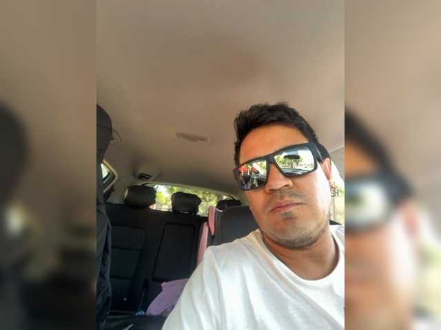Curiosos3733, modelo de webcam