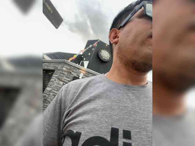 Curiosos3733