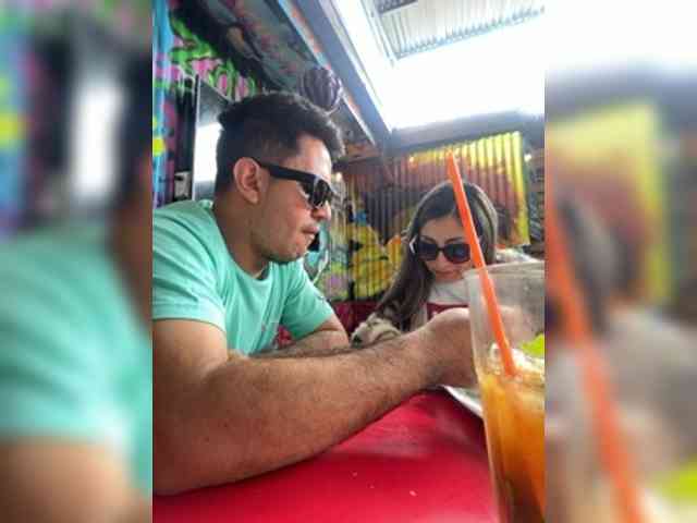 Curiosos3733