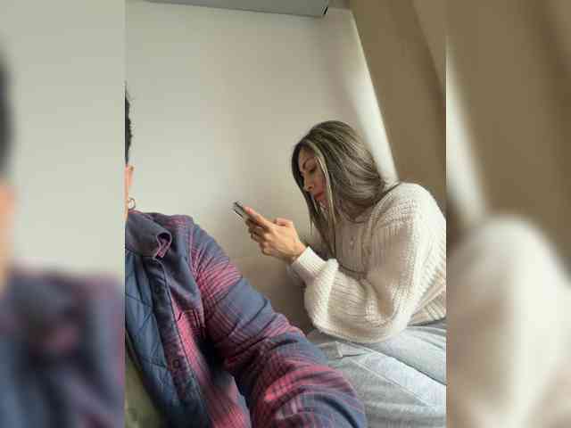 Curiosos3733 webcam